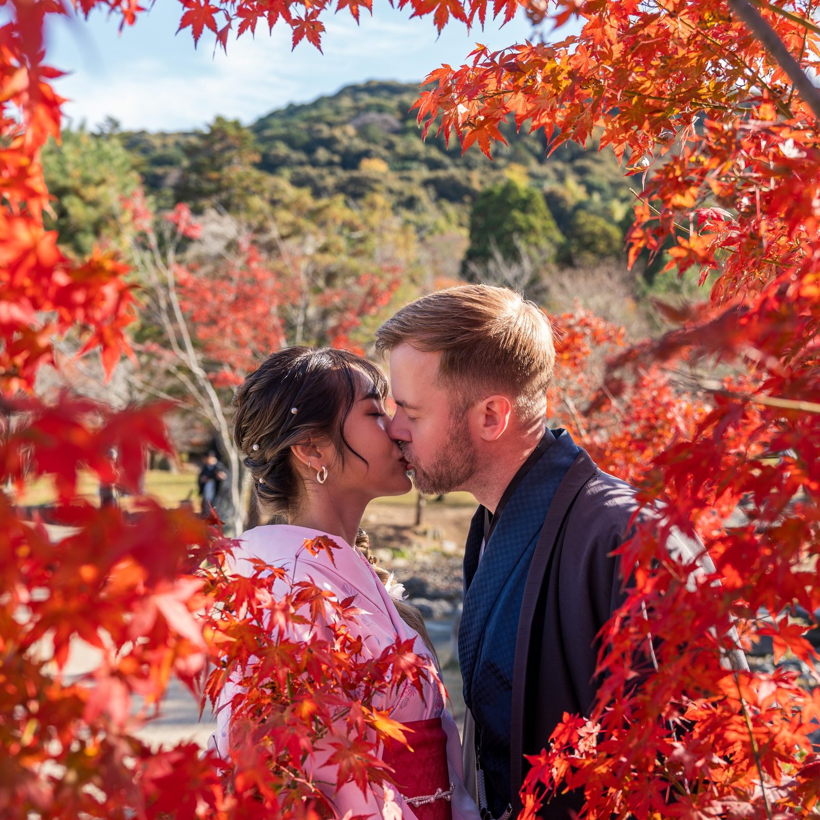 Kyoto Photoshoot: Private Autumn Foliage Photography