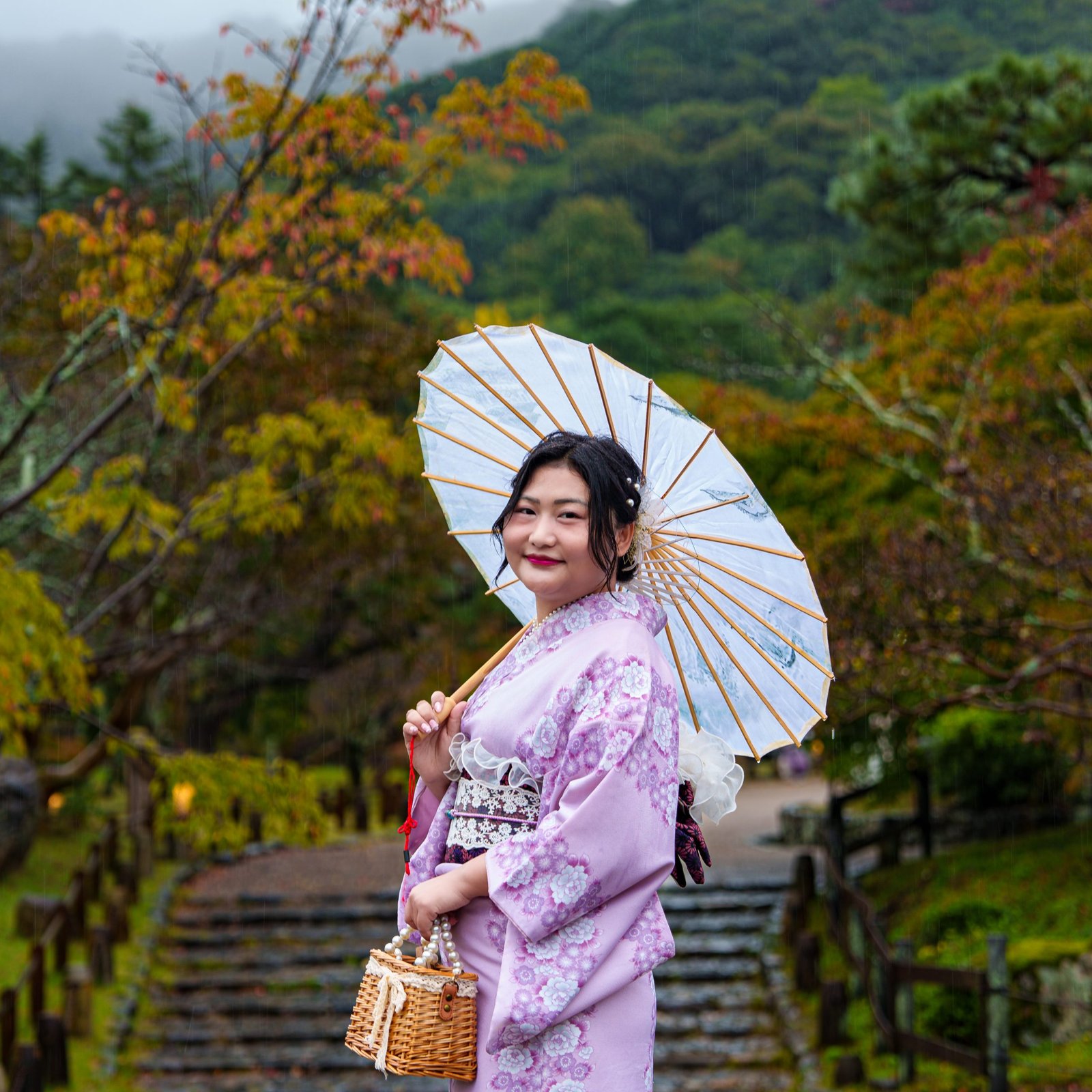 Kyoto Photoshoot: Private Autumn Foliage Photography