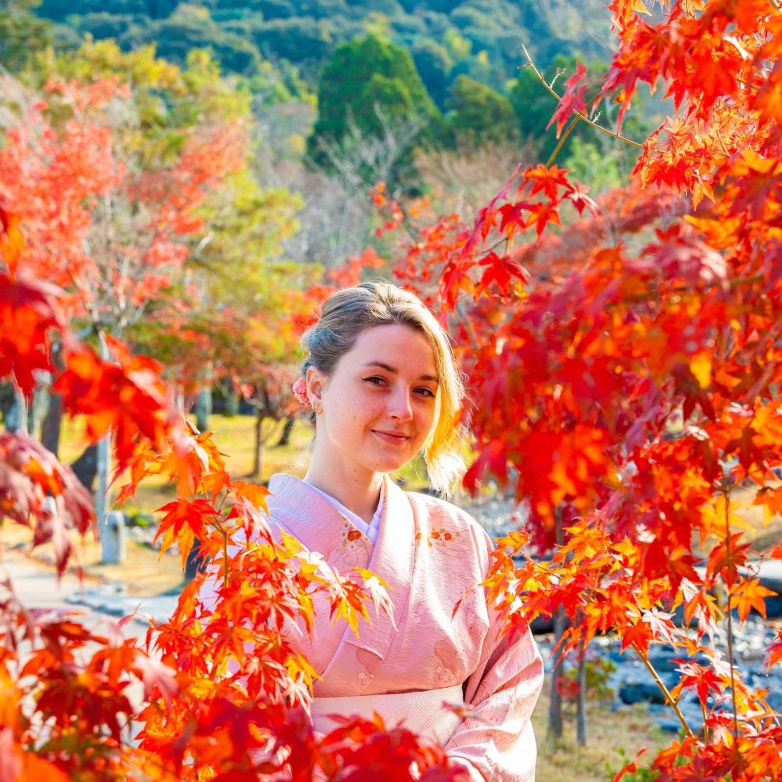 Kyoto Photoshoot: Private Autumn Foliage Photography